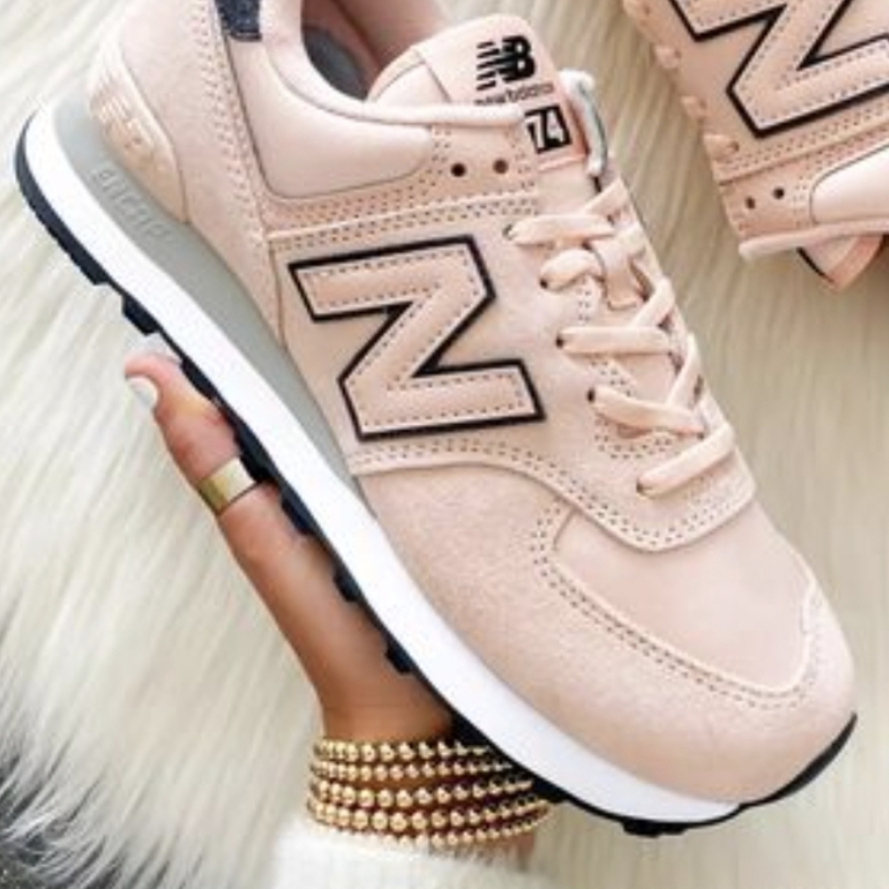 New Balance Women's Sneakers in Light Pink with Black Trim